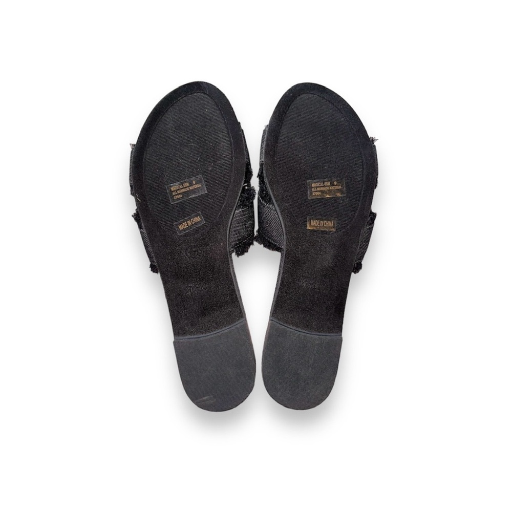 BLACK FRAYED DENIM OPEN-TOE SANDALS W/ CRISSCROSS STRAPS · SIZE 9, FITS 8 · NWT - Picture 3 of 7